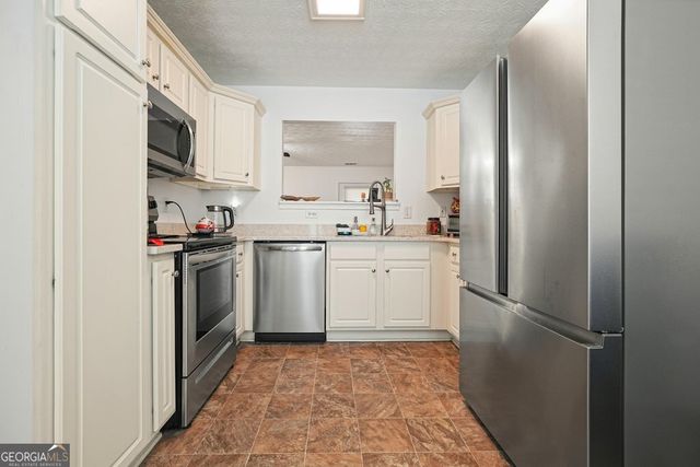 4470 Maple Valley Drive, Cumming, GA 30040