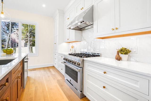 4317 WINDOM PL NW, Washington, DC 20016
