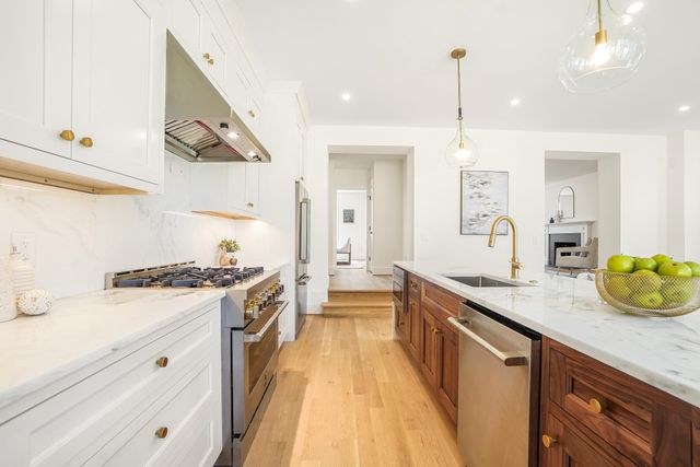 4317 WINDOM PL NW, Washington, DC 20016