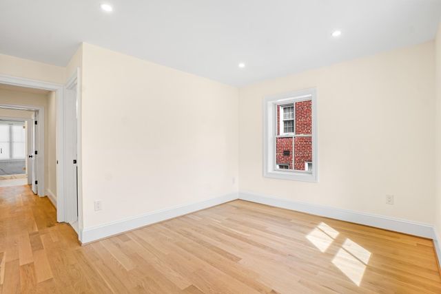 4317 WINDOM PL NW, Washington, DC 20016