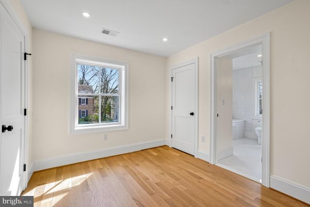 4317 WINDOM PL NW, Washington, DC 20016