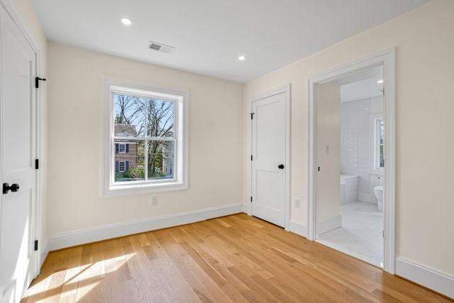 4317 WINDOM PL NW, Washington, DC 20016