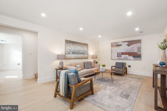 4317 WINDOM PL NW, Washington, DC 20016