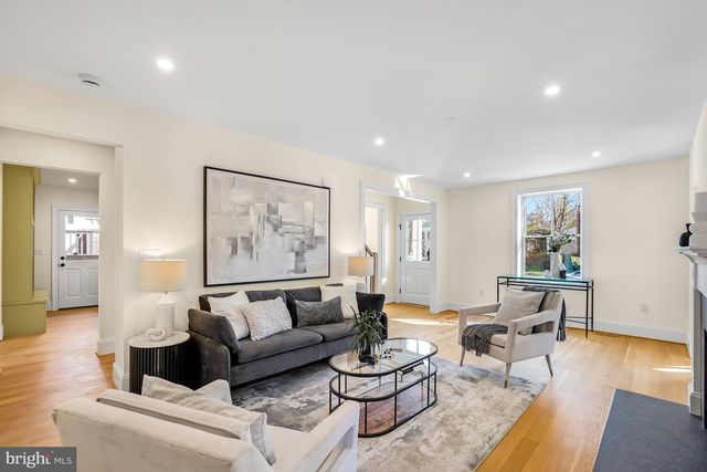 4317 WINDOM PL NW, Washington, DC 20016