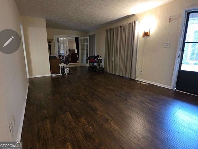 407 Earl North Road, Newnan, GA 30263