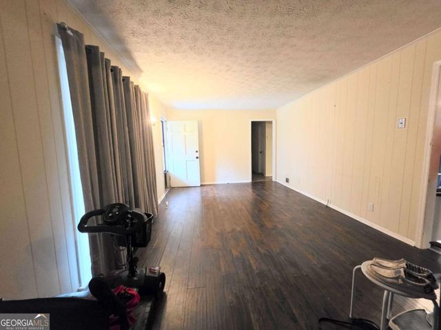 407 Earl North Road, Newnan, GA 30263