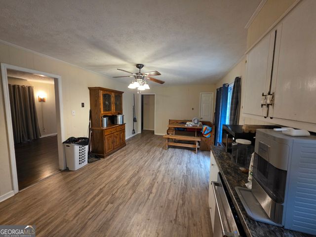 407 Earl North Road, Newnan, GA 30263