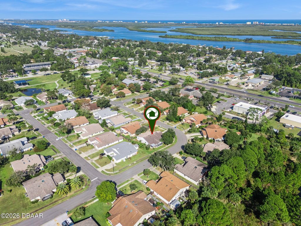 222 Shangri La Circle, Edgewater, FL 32132