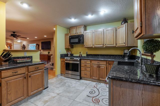 2055 Lost Spur Ln, Meadow Vista, CA 95722