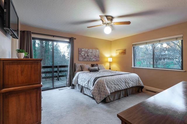 2055 Lost Spur Ln, Meadow Vista, CA 95722