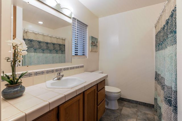 2055 Lost Spur Ln, Meadow Vista, CA 95722