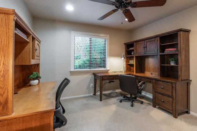 2055 Lost Spur Ln, Meadow Vista, CA 95722