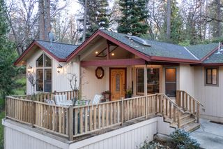 2055 Lost Spur Ln, Meadow Vista, CA 95722