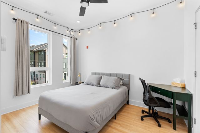 1310 Lischey Ave Apt 203, Nashville, TN 37207