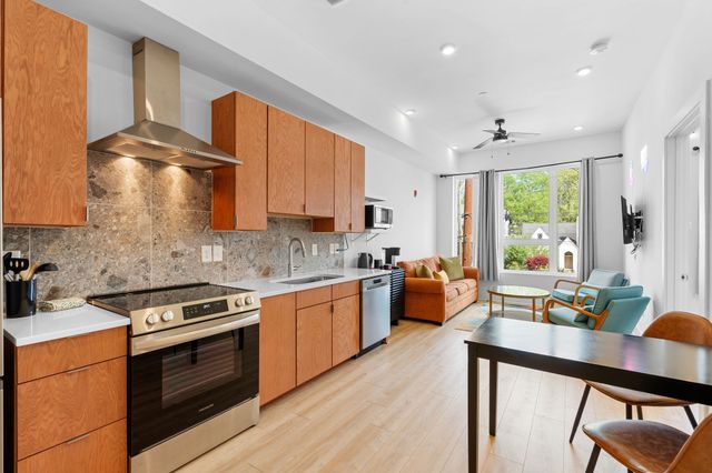 1310 Lischey Ave Apt 203, Nashville, TN 37207