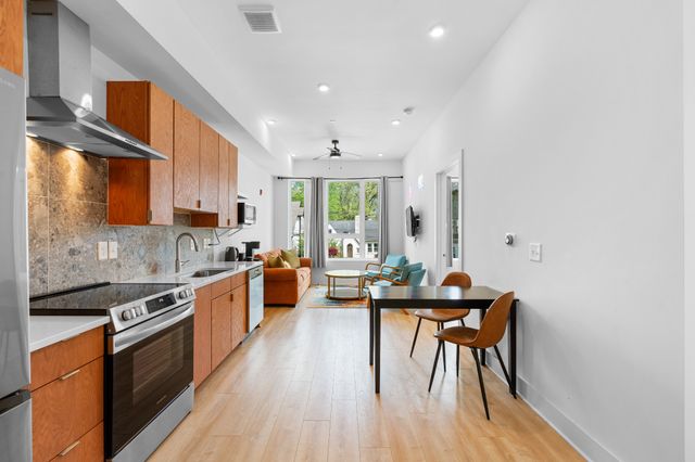 1310 Lischey Ave Apt 203, Nashville, TN 37207