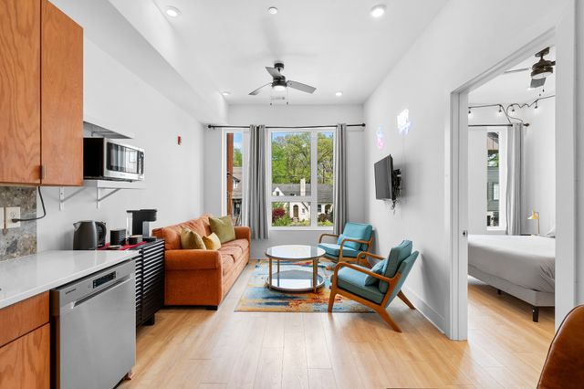 1310 Lischey Ave Apt 203, Nashville, TN 37207