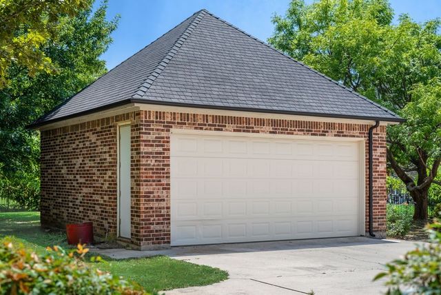 1917 Queensbridge Court, Keller, TX 76262