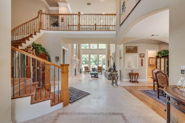 1917 Queensbridge Court, Keller, TX 76262