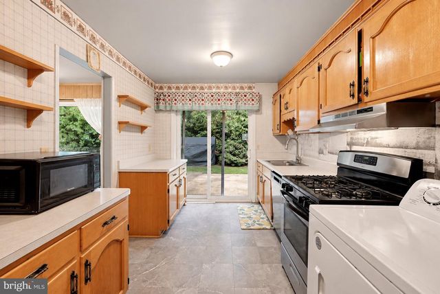 414 GARNER AVE, Waldorf, MD 20602