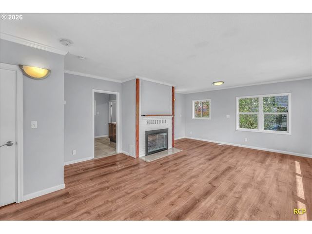 9660 Nw BERMAR Ln, Portland, OR 97229