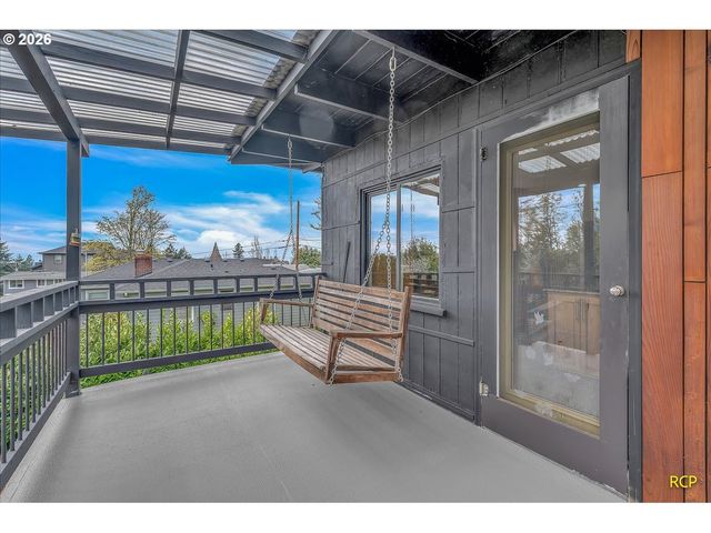 9660 Nw BERMAR Ln, Portland, OR 97229