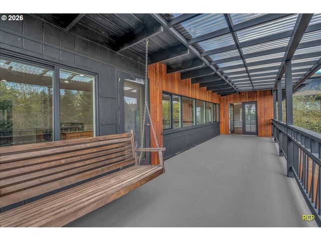 9660 Nw BERMAR Ln, Portland, OR 97229