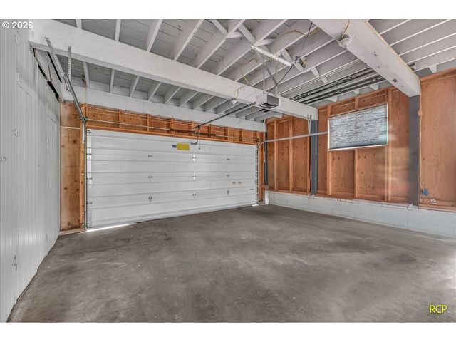 9660 Nw BERMAR Ln, Portland, OR 97229