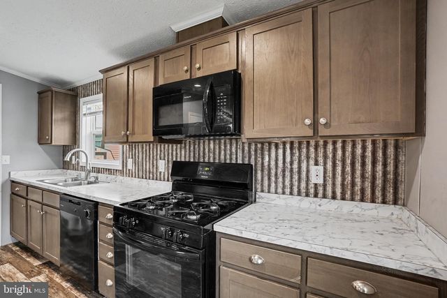 13-C FRIEDEN MNR, Schuylkill Haven, PA 17972