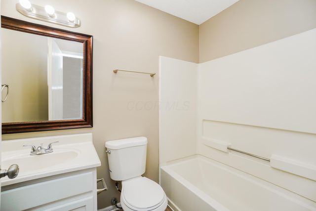 1600 Tall Meadows Drive, Columbus, OH 43223