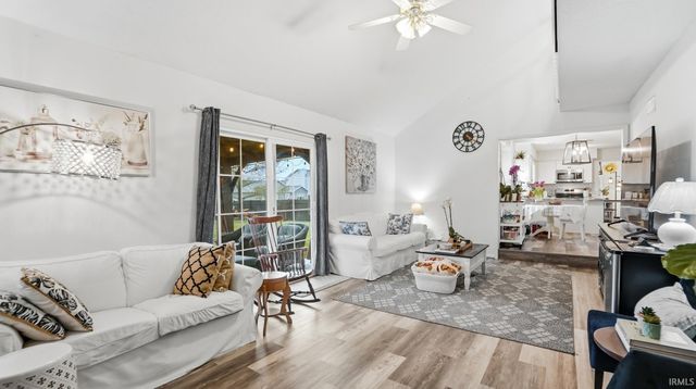 9827 Red Twig Place, Fort Wayne, IN 46804