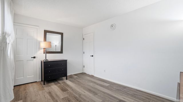 9827 Red Twig Place, Fort Wayne, IN 46804