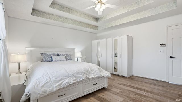 9827 Red Twig Place, Fort Wayne, IN 46804