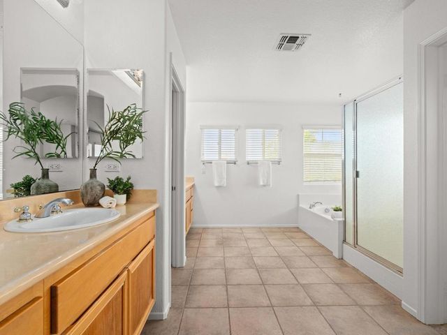 1574 Loma Alta, San Marcos, CA 92069
