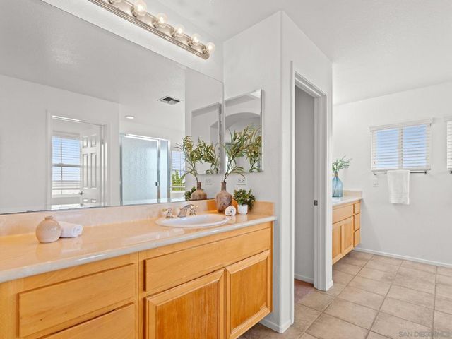 1574 Loma Alta, San Marcos, CA 92069