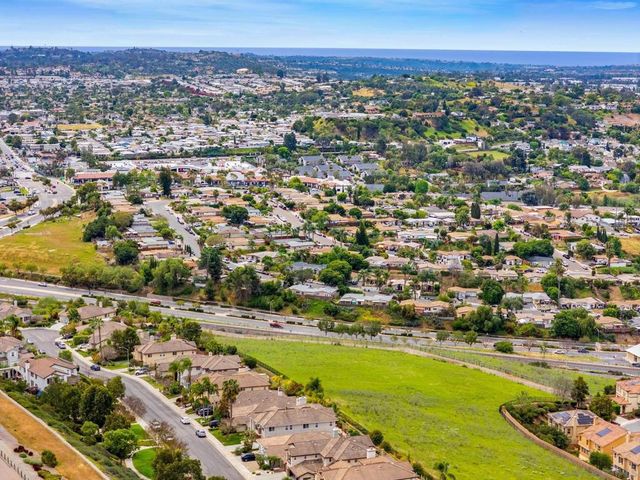 1574 Loma Alta, San Marcos, CA 92069