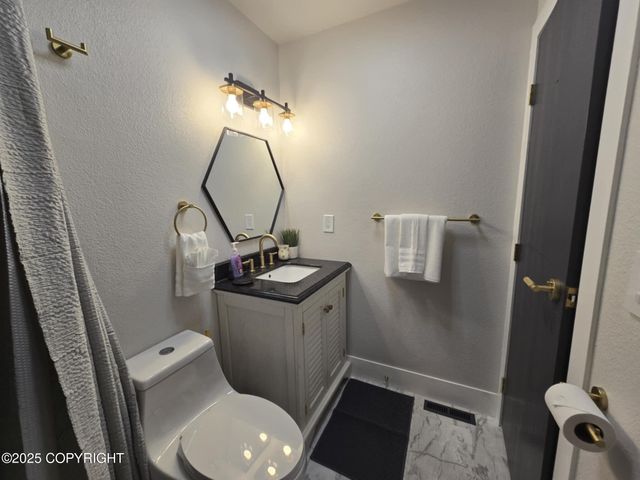 8810 Pioneer Drive, Anchorage, AK 99504