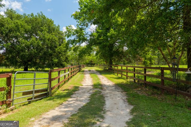 7552 Webb Road, Hahira, GA 31632