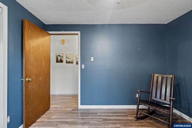 111 Enos St, Amity, OR 97101