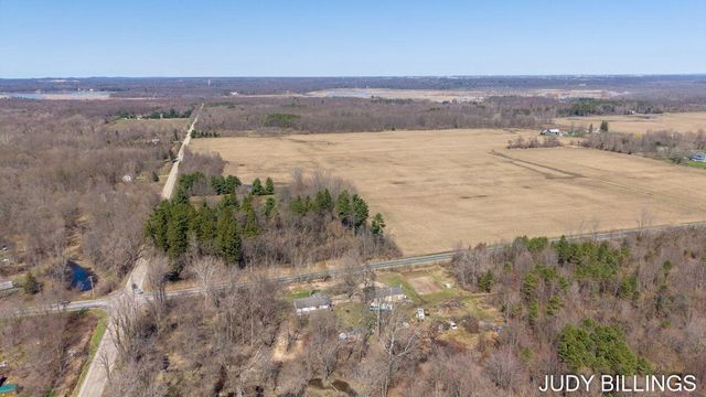 127th Avenue, Fennville, MI 49408