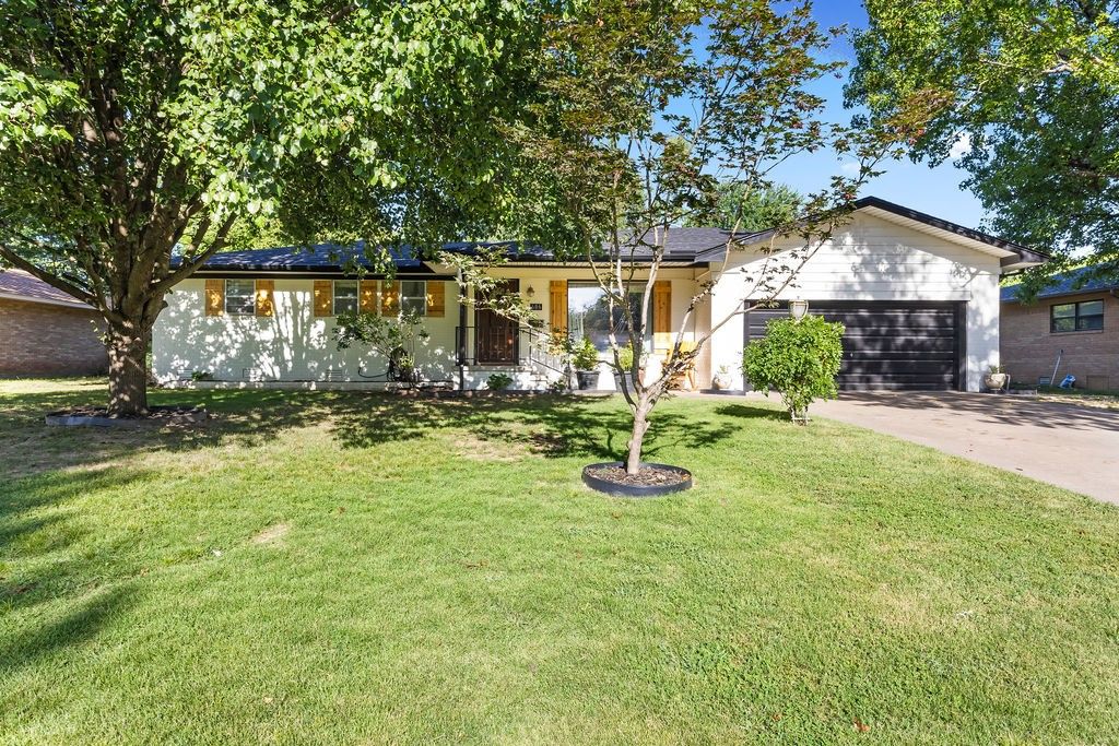 606 Maria Street, Springdale, AR 72762