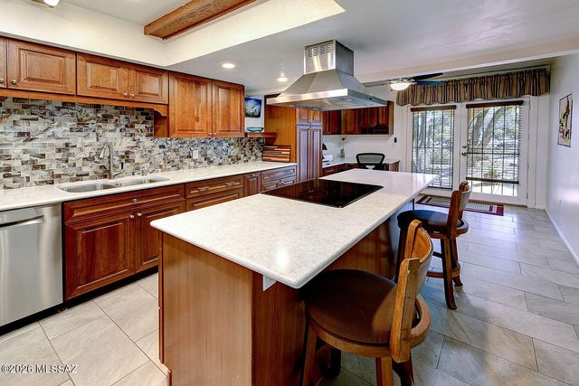 2755 N Camino Valle Verde, Tucson, AZ 85715