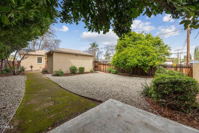 4950 Newcastle Avenue, Los Angeles, CA 91316