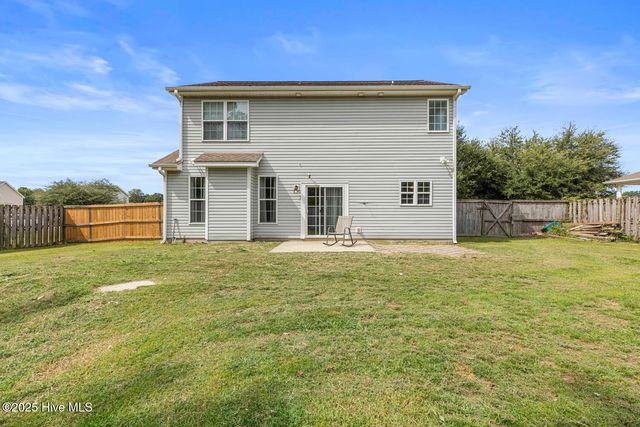 235 Maidstone Drive, Richlands, NC 28574