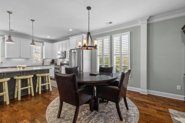 172 Slipper Shell Court, Mount Pleasant, SC 29464