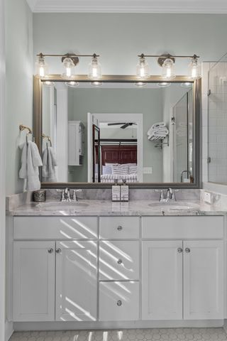 172 Slipper Shell Court, Mount Pleasant, SC 29464