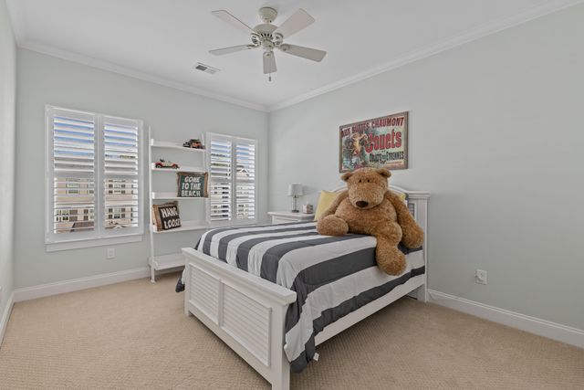 172 Slipper Shell Court, Mount Pleasant, SC 29464