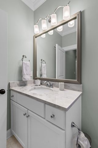 172 Slipper Shell Court, Mount Pleasant, SC 29464