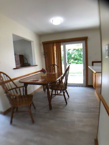 7465 W Hickory Creek Drive, Frankfort, IL 60423
