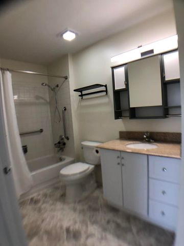 7465 W Hickory Creek Drive, Frankfort, IL 60423